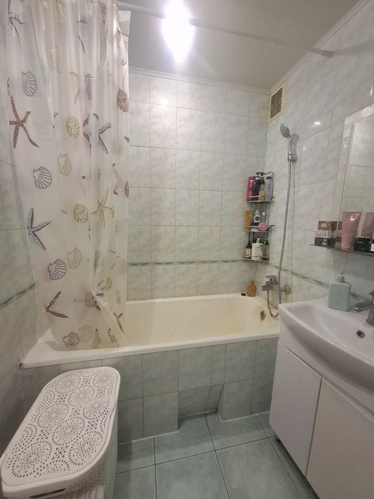 Продаж 3х.кв Г.Крут