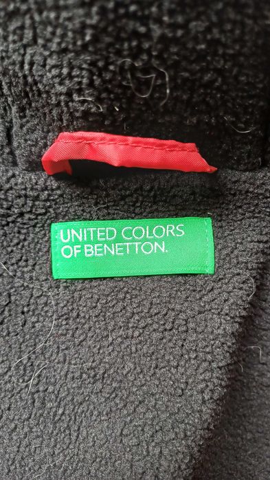 Casaco Vermelho com Capuz United Colors of Benetton – Forro Polar