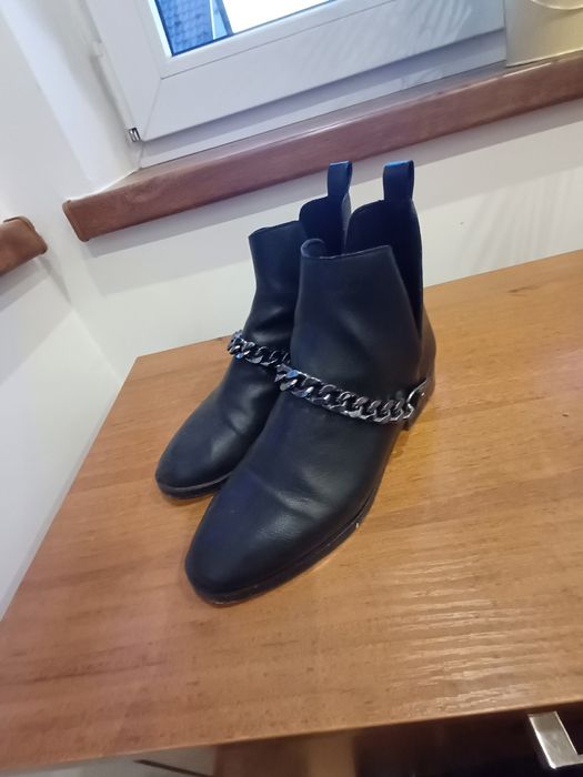 Buty Stradivarius r 38