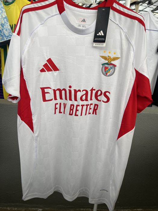 Camisola do benfica nova