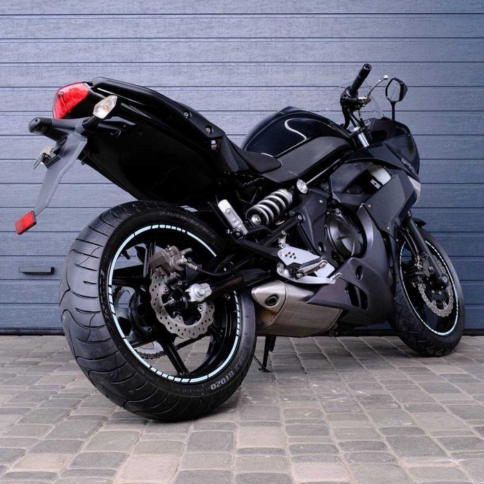 Продам мотоцикл Kawasaki Ninja 400R (8309)