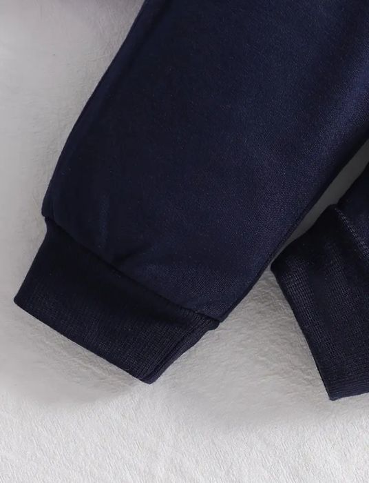 Дитячий святковий костюм