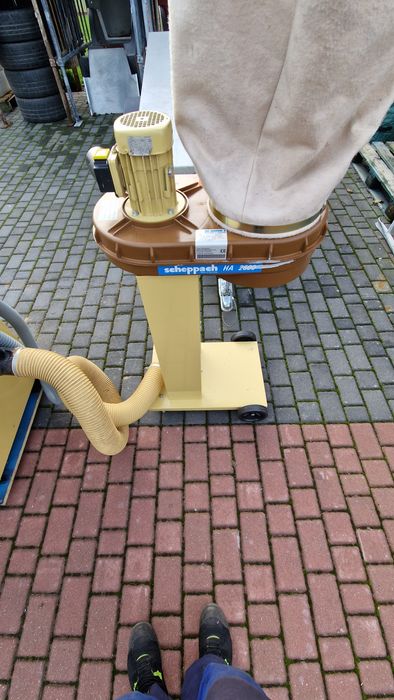 Piła formatowa scheppach TS 4010