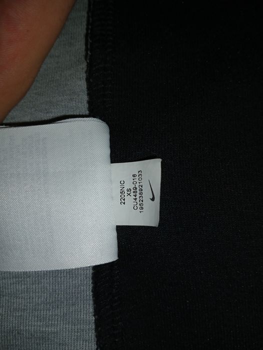 Nike Tech Fleece чоловічий чорний із сірим розмір М