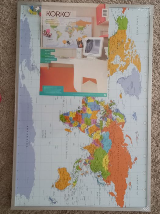 Mapa mundo em cortiça64552693122433120