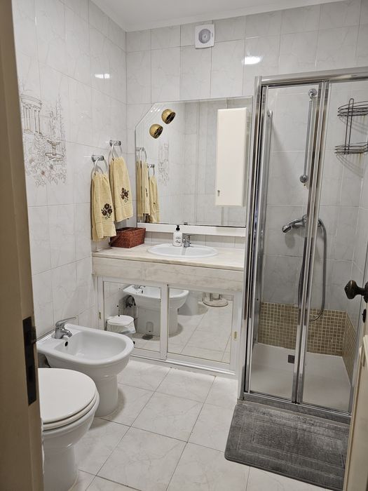 Quarto para arrendar