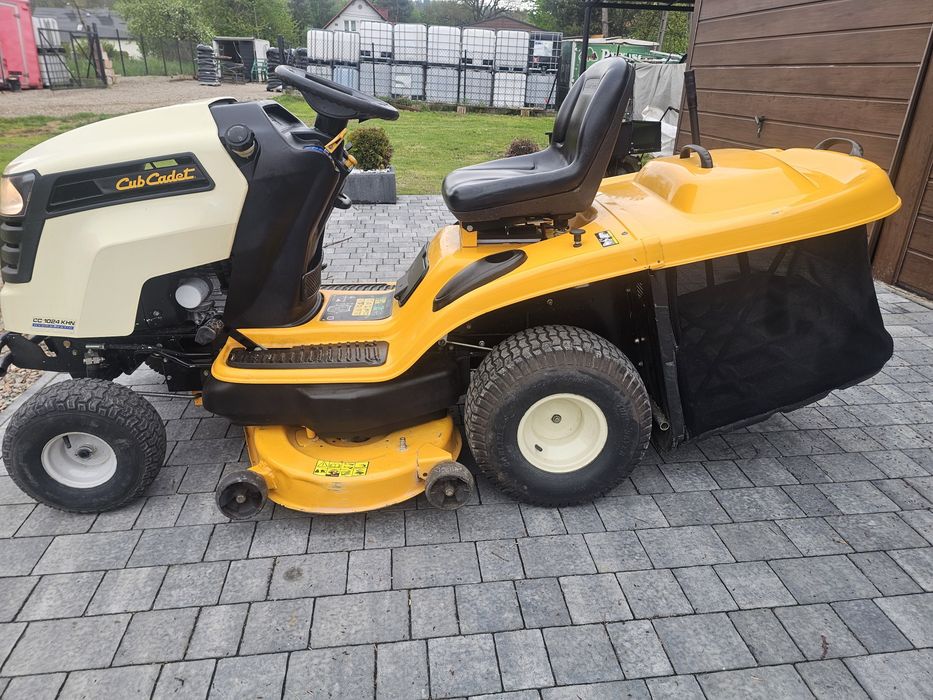 Traktorek kosiarka CUB CADET 24KM V2 kawasaki, pompa, 155godz