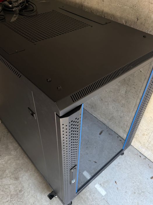 Szafa serwerowa Rack 19"