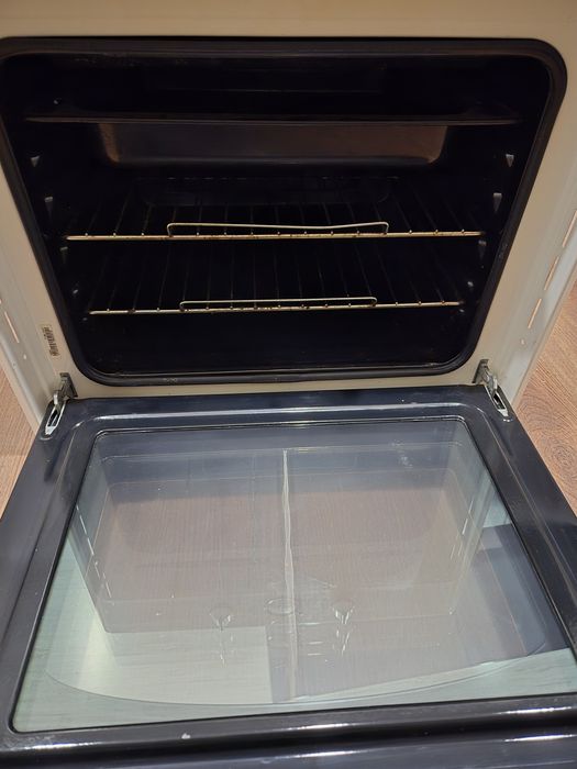 Духова шафа ARISTON (Черкаси