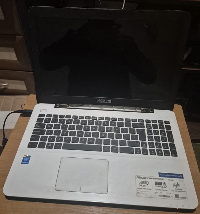 Asus Х555L i3/HD500/RAM4/INTEL 5000 2GB