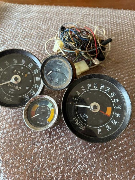 Conjunto de Manómetros Smiths Triumph + Cablagem de Iluminação