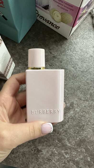 BURBERRY Her Elixir Intense