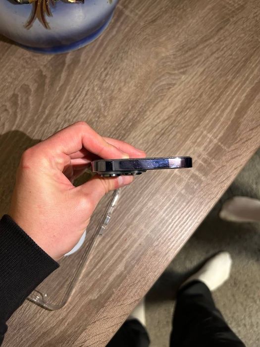 Продам IPhone 14 Pro max