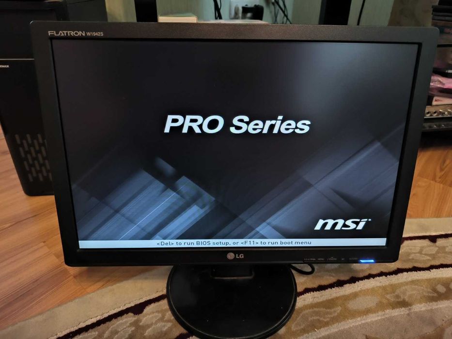 Монитор 19 дюймов, LG W1942S