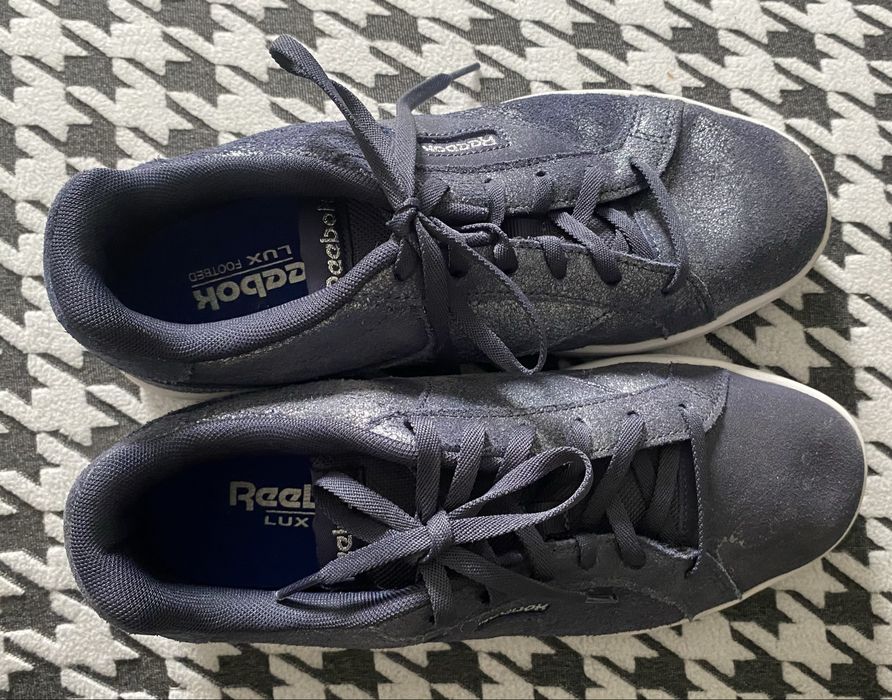 Buty sportowe adidasy Reebok rozmiar 38 granatowe połyskujące