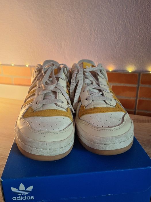 Adidas forum low cl