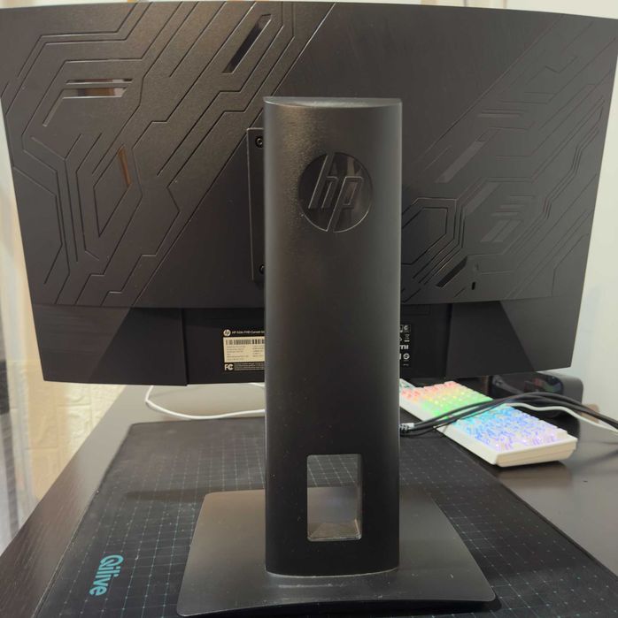 Setup Gaming Completo - PC RTX 3060 Ti + Monitor HP Curvo 144Hz (Excelente Estado)