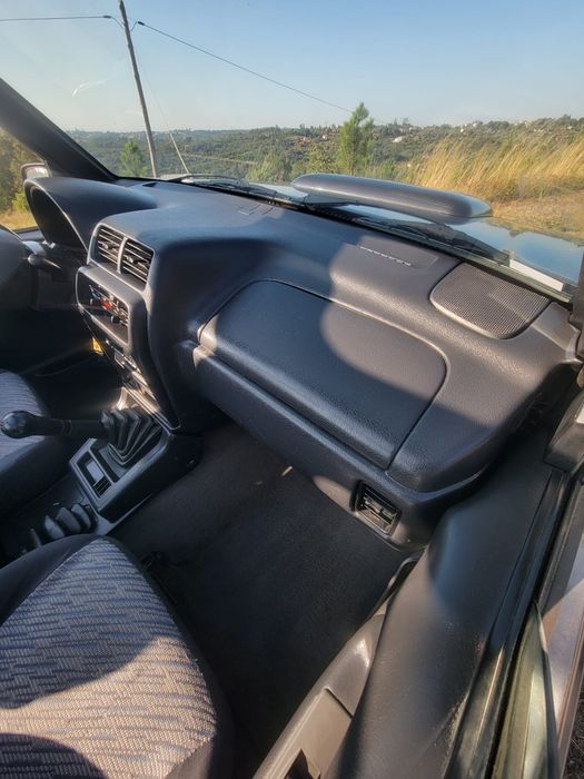 Suzuki Vitara 1.9D / Só 150000km para o Verão