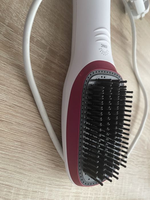 Escova Alisadora Rowenta Express Air Brush