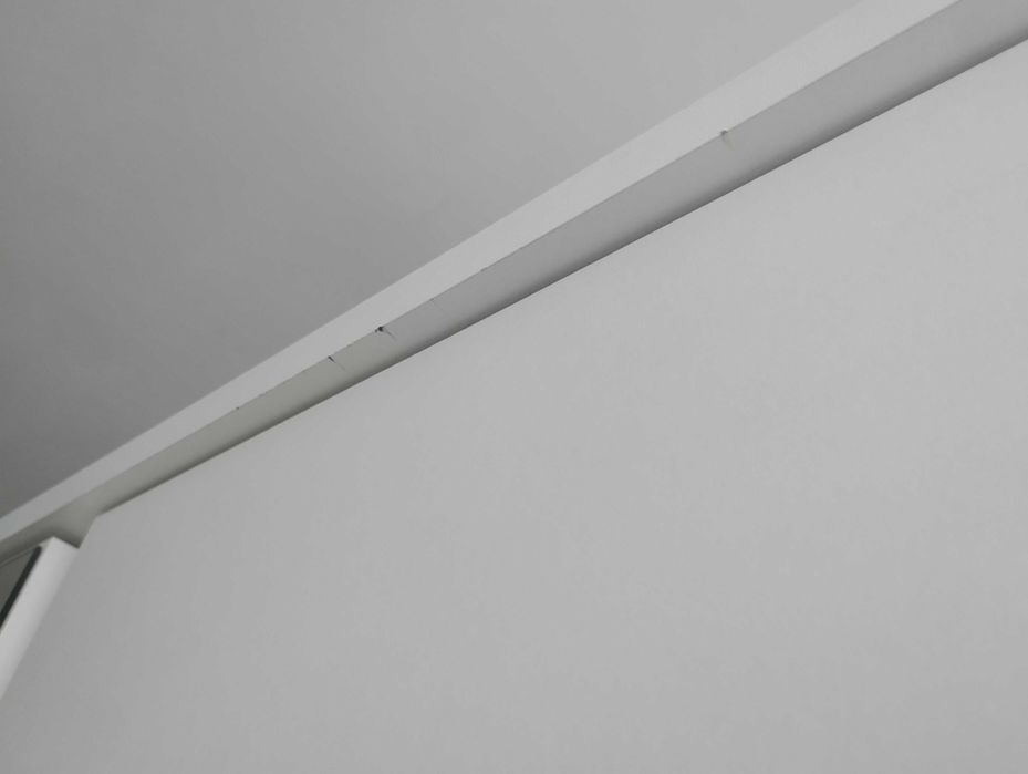 Szafa na ubrania biała 167x197 Jysk Vedde