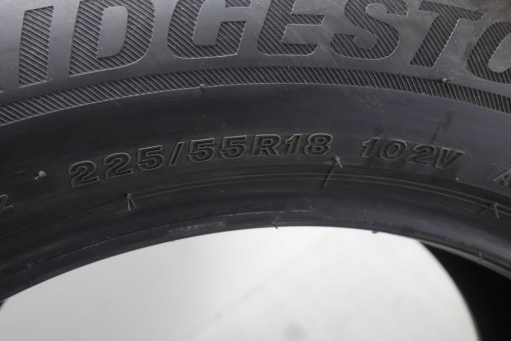 Opony zimowe 225/55/18 - BRIDGESTONE Blizzak LM001 XL