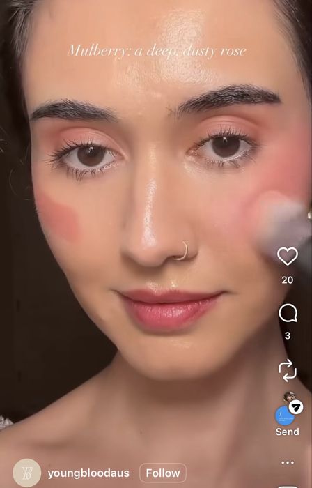 Кремові румʼяна youngblood vivid luxe cream mini blush stick -mulberry