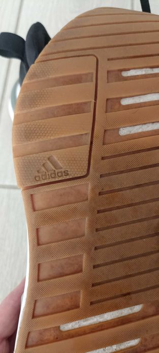 Adidas жіночі кросівки оригінальні повсякденні RACER