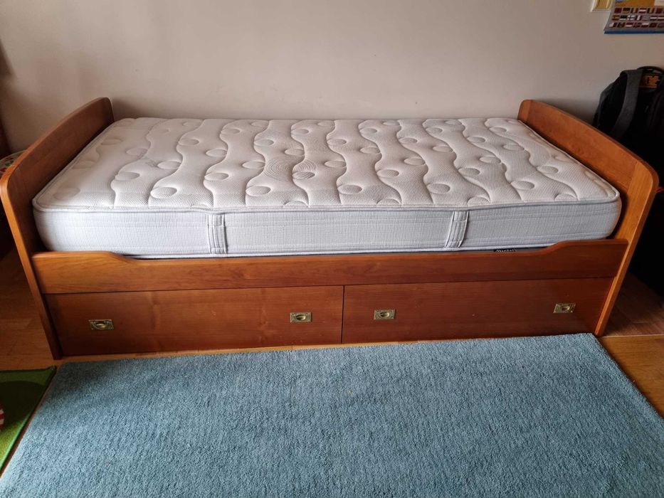 Cama pinho mel  + cama extra de solteiro