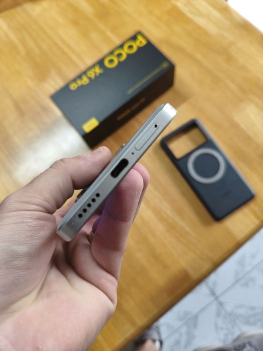 Xiaomi Poco X6 Pro 5G - 12GB RAM / 512GB (Cinza) - Excelente Estado