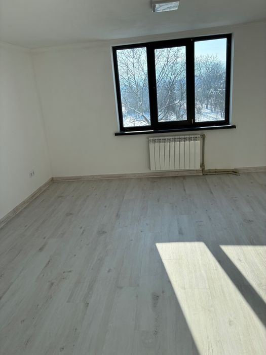 Здається в оренду комерційне приміщення в місті Тячів по вул Пушкіна