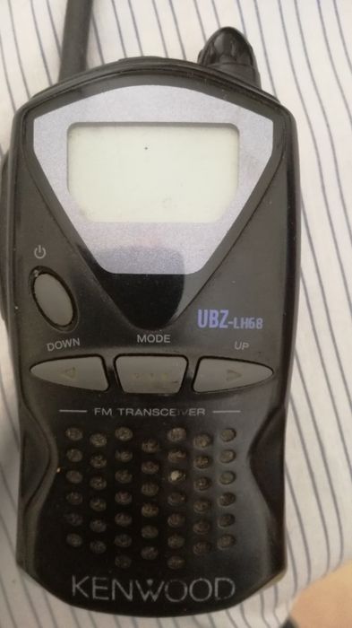 Radio pmr443 e outro Sennheiser