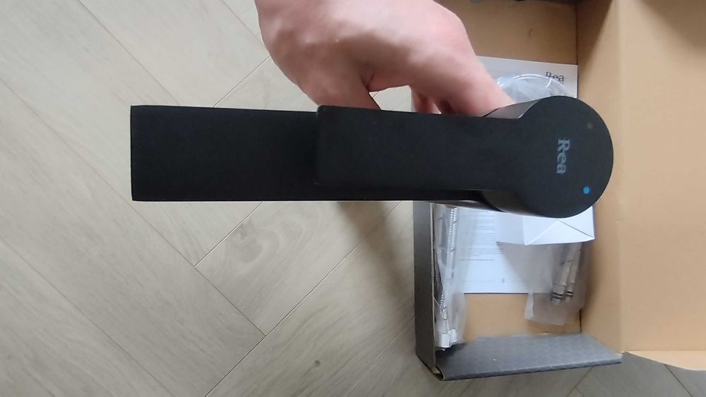 Bateria Umywalkowa REA ARGUS Czarna  Wysoka promocja