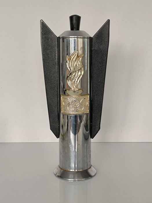 Puchar sportowy  PRL motyw Igrzyska Olimpijski metaloplastyka e