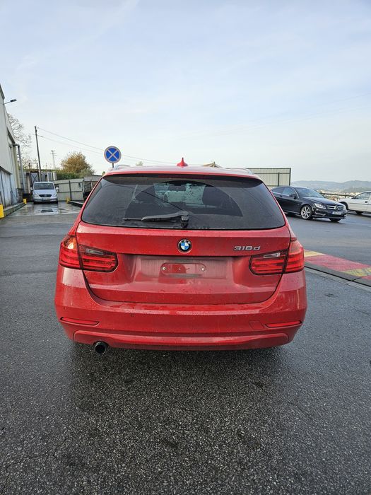 BMW F31 Touring 318d de 2014 para peças
