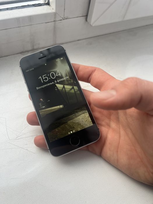 IPhone 5s 32gb майже новий