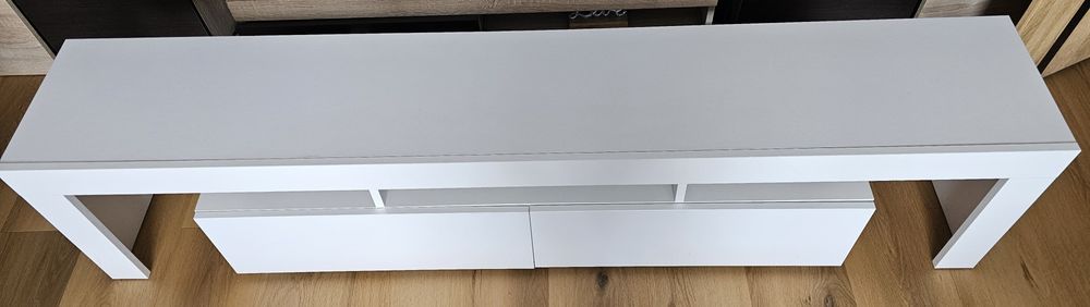 Komoda pod telewizor