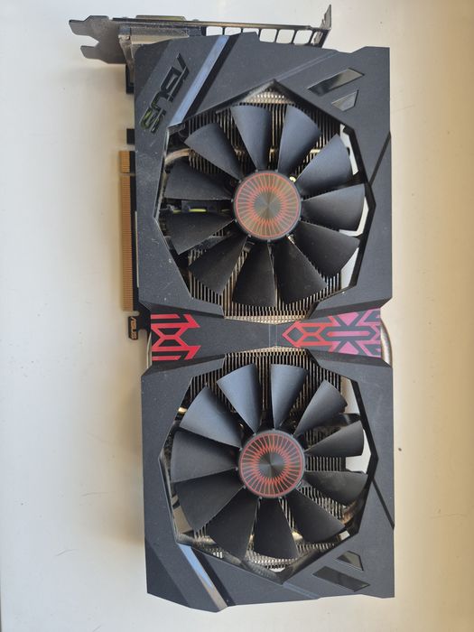 Intel i5 6600, Asrock z170 pro4s, vero l1 600w, r9 380 4GB