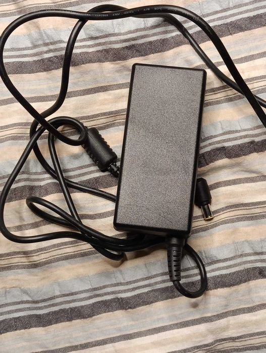 Блок живлення до монитора LG 19V 3.42A (6.5×4.4mm)