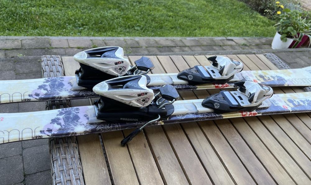 Жіночі гірські лижі Rossignol Harmony 2 + кріплення