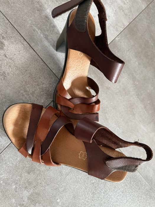 Brązowe Skórzane sandały na platformie Verano 37 obcas 10 cm