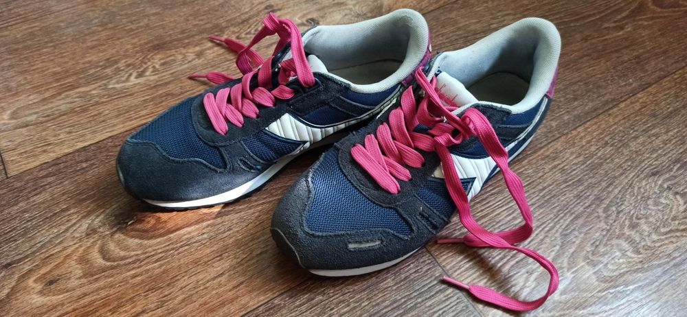 Кроссовки Diadora Диадора оригинал 37 размер по стельке 24 см