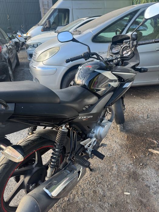 Vendo Cbf125 de 2011