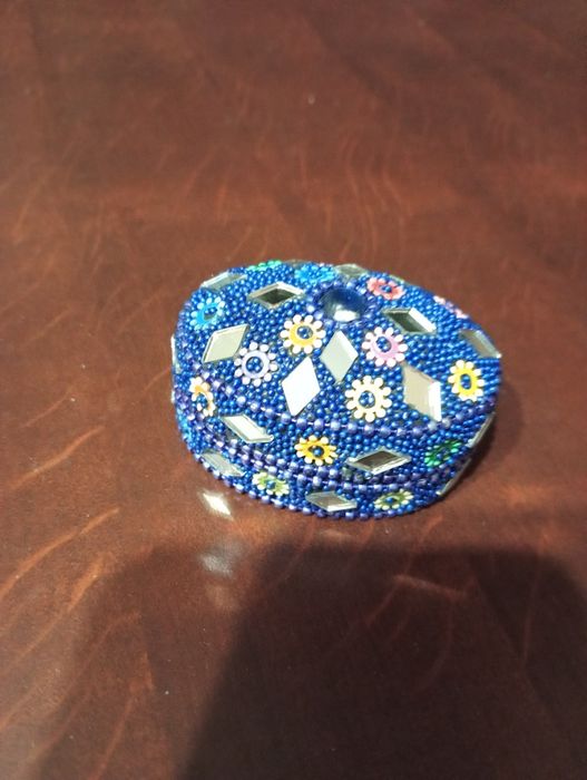 Pudełko kuferek puzderko z koralików