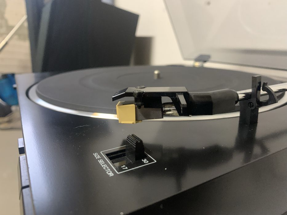 Продам програвач вінілових платівок Sony PS-LX 45