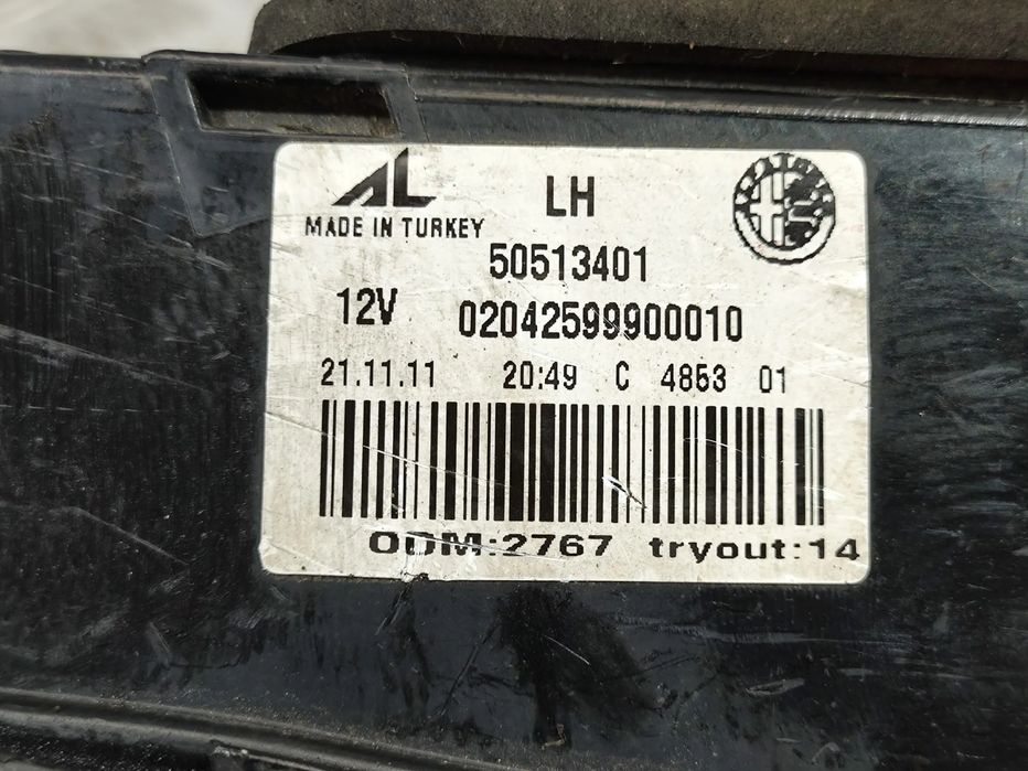 Farolins Tras Traseiros Mala Esquerdo Direito Originais LED Alfa