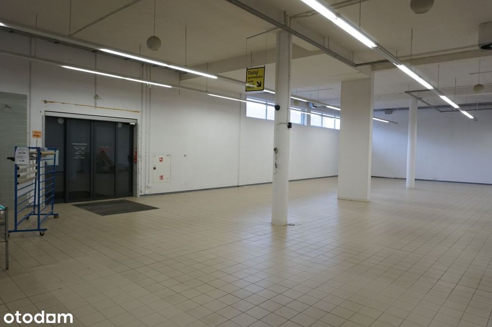 Gotowy lokal handlowy 300 m² | Lębork Rynek / Netto | Osobne wejście