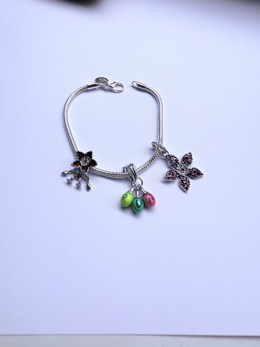 Bransoletka charms stranger things demogorgon zawieszka jak pandora