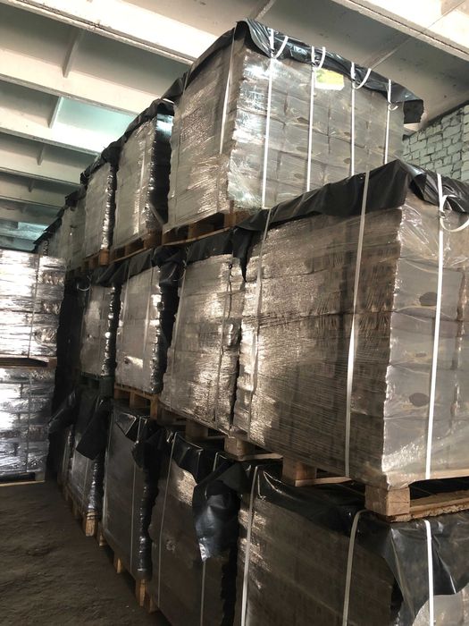 Дрова Дуб, Паливний брикет Pini Key, Топливный брикет пини кей