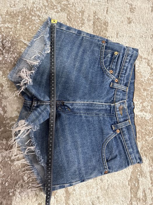 Жіночі джинсові шорти Levi’s