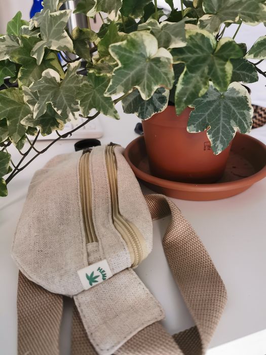 Bolsa de cintura em Cânhamo unissex